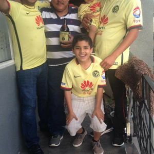 Meet your Posher, Carlos